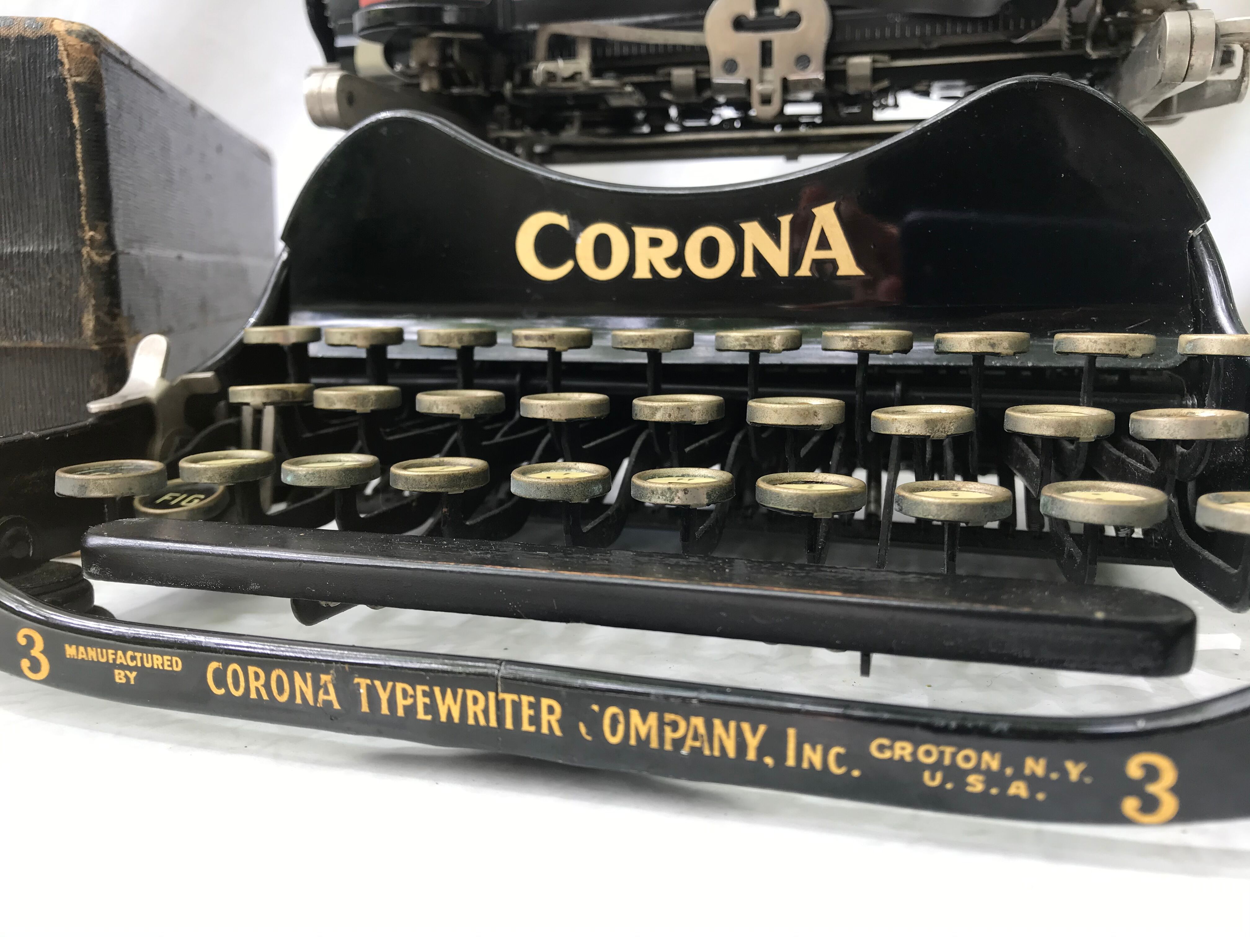Corona typewriter
