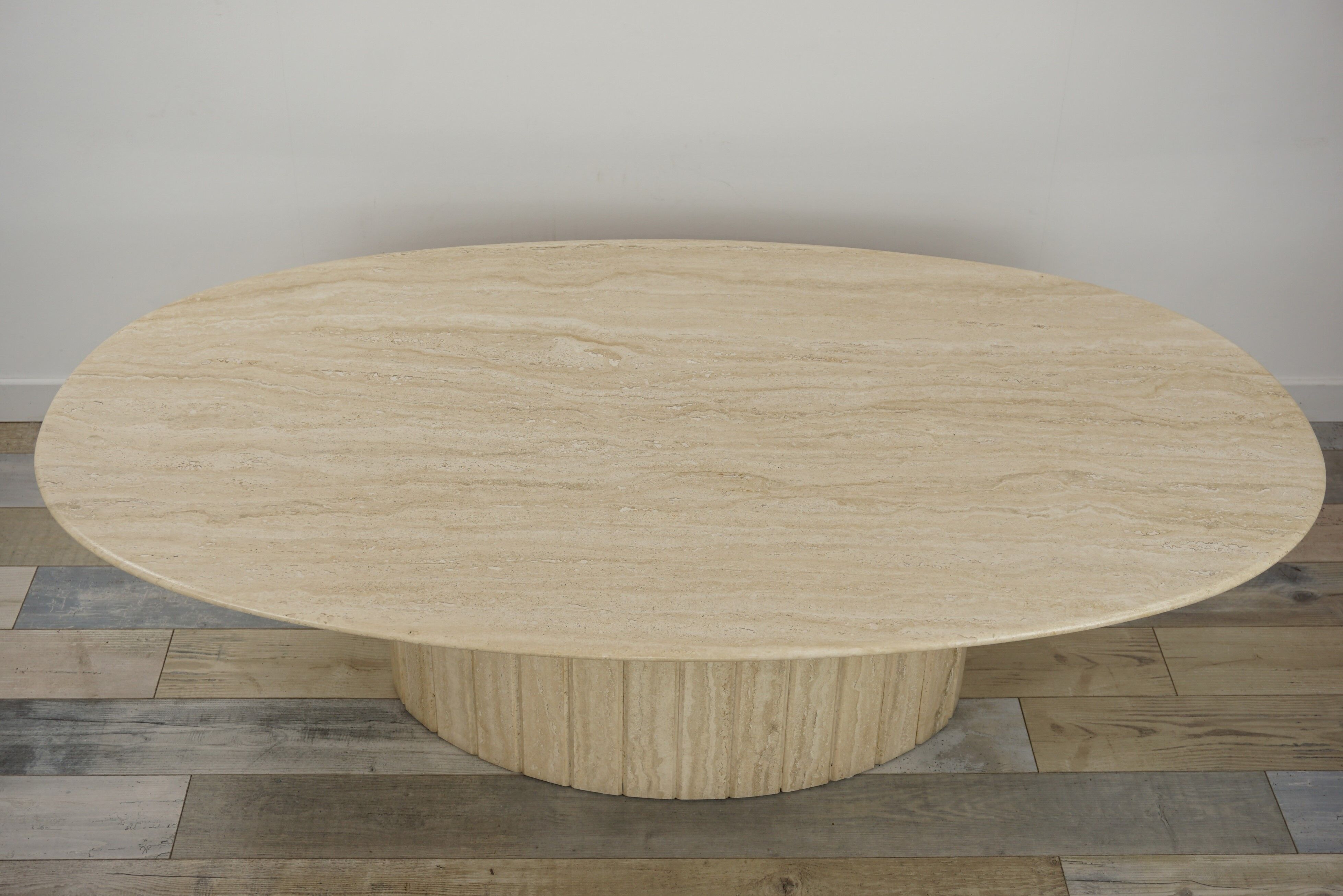 Oval coffee table in Italian design travertine from the 70s