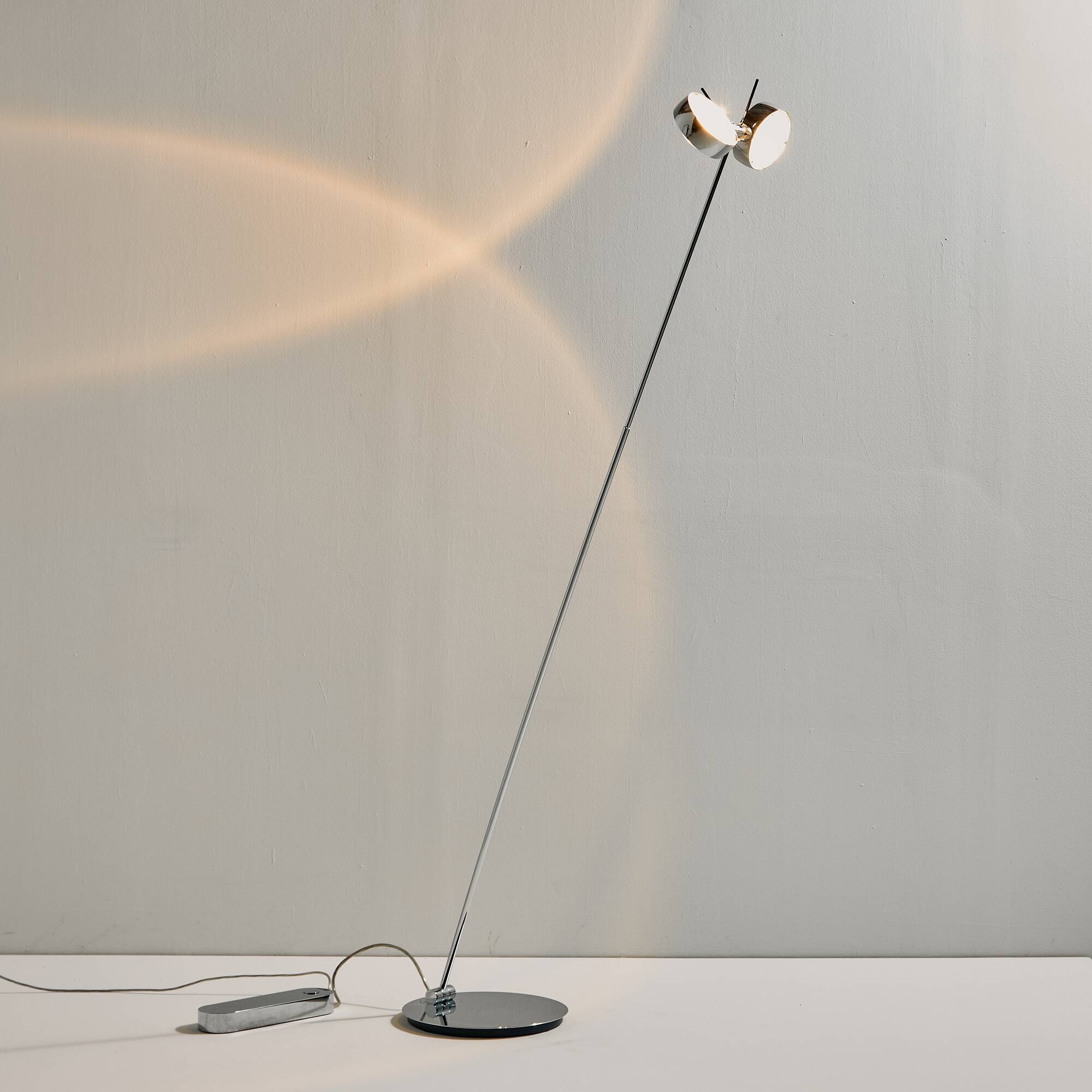 Sento terra floor lamp by Axel Meise & Christoph Kügler for Occhio