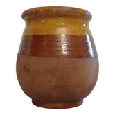 Terracotta pot