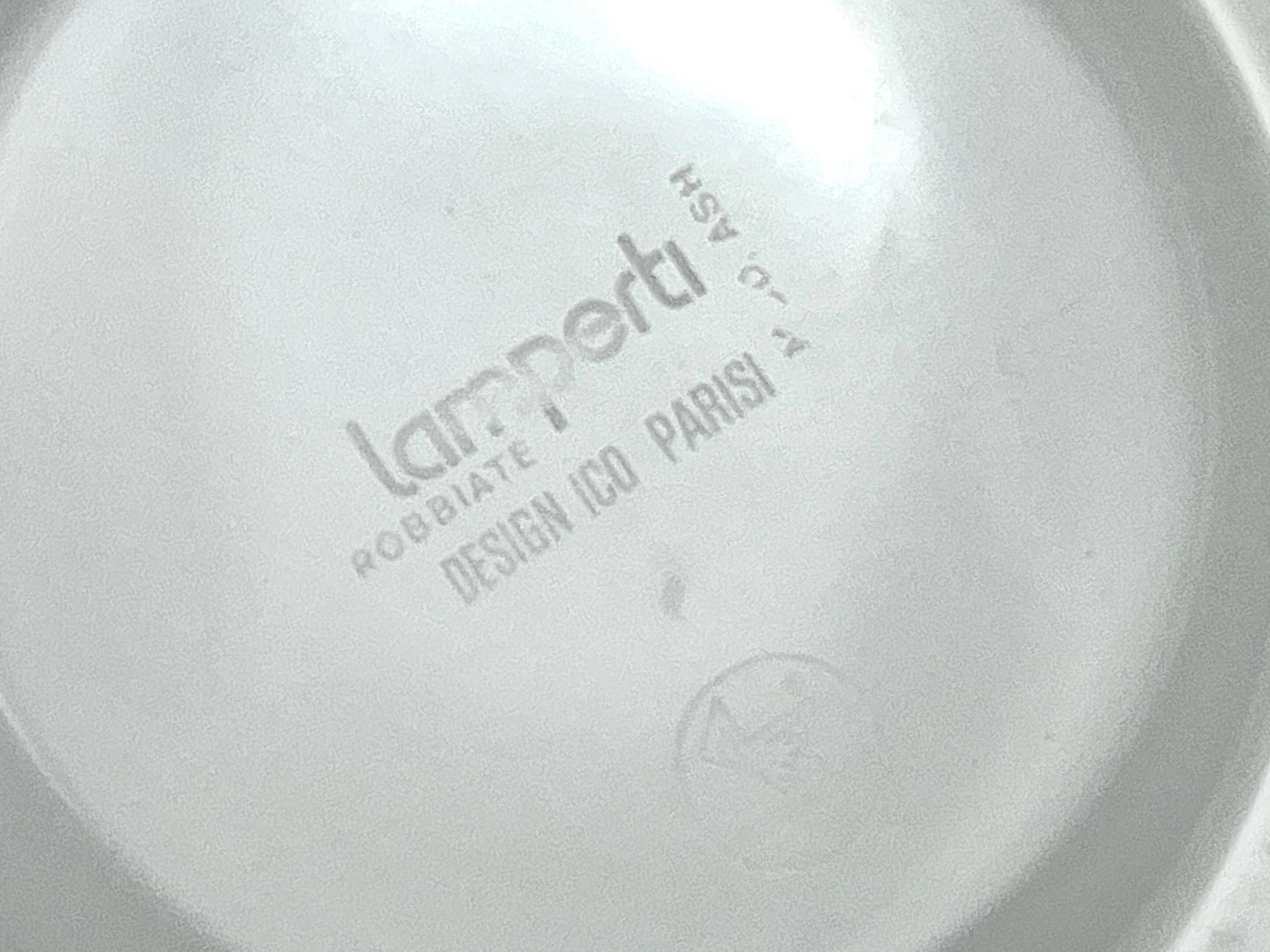 Square white ashtray Ico Parisi, chrome and melamine by Lamperti, Italy, 1970s.