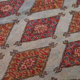 Tapis persan fait main Ghoum  197 x 140  cm