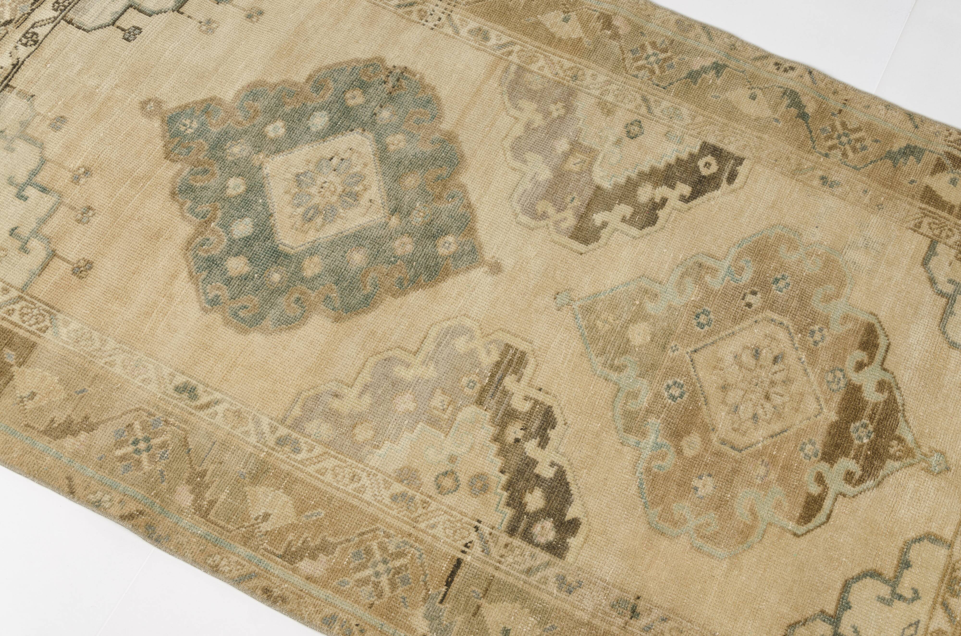 Tapis décoratif vintage anatolien