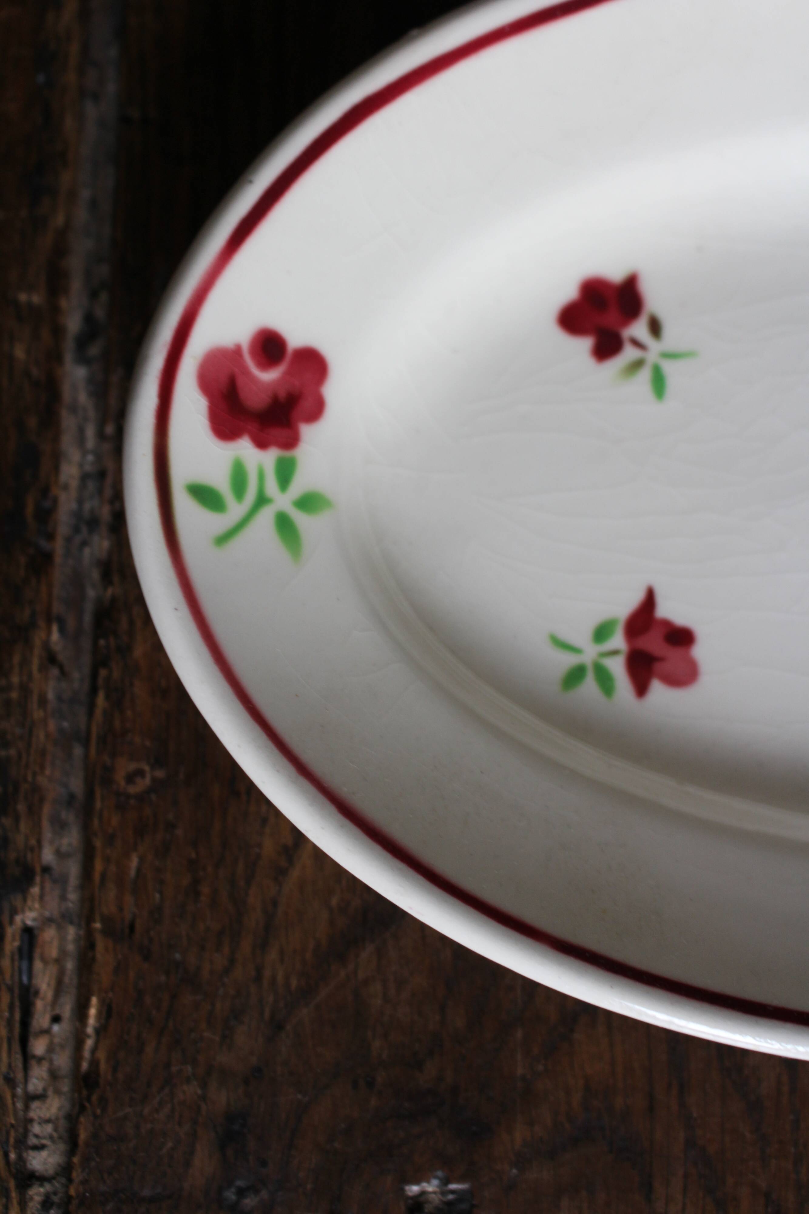 Ravier fleurs rouges Mireille Bandonviller Art Deco
