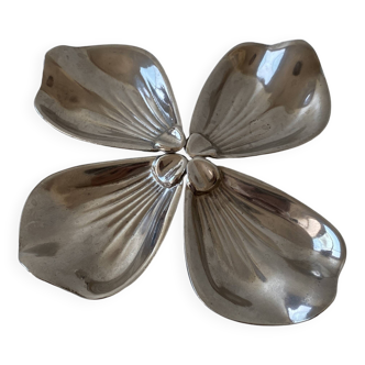 Individual petal-shaped ashtrays from the 50s