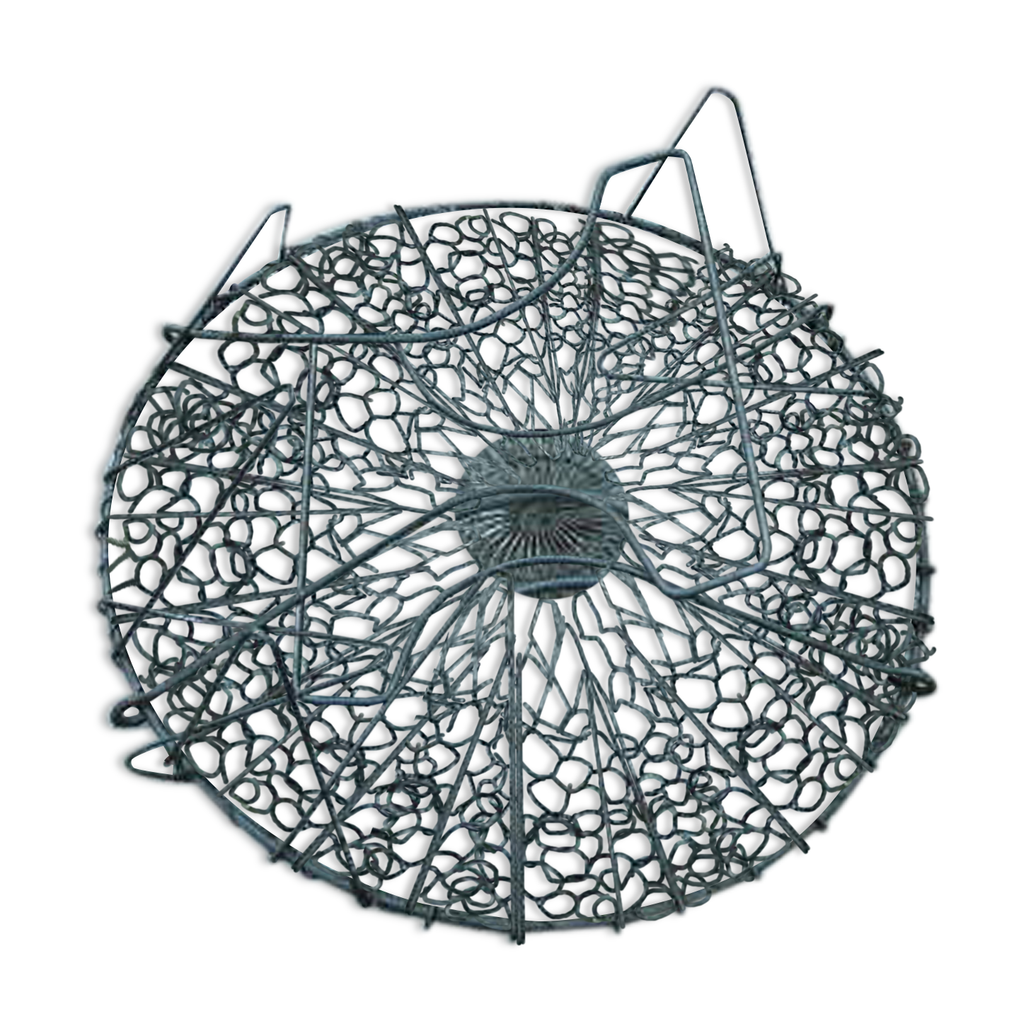 Folding old salad basket