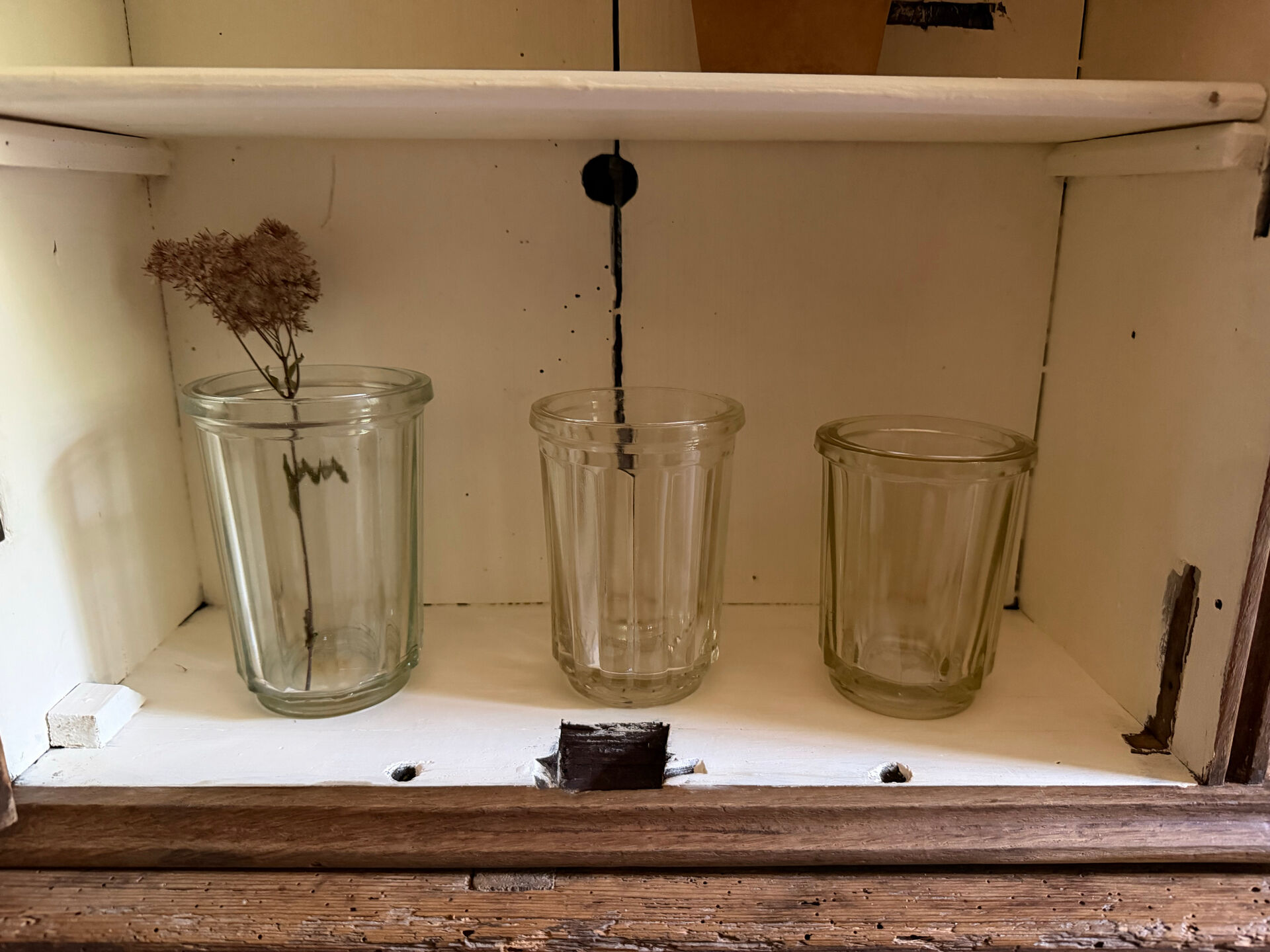 Small vintage display cabinet