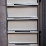 Metal locker with 10 flaps