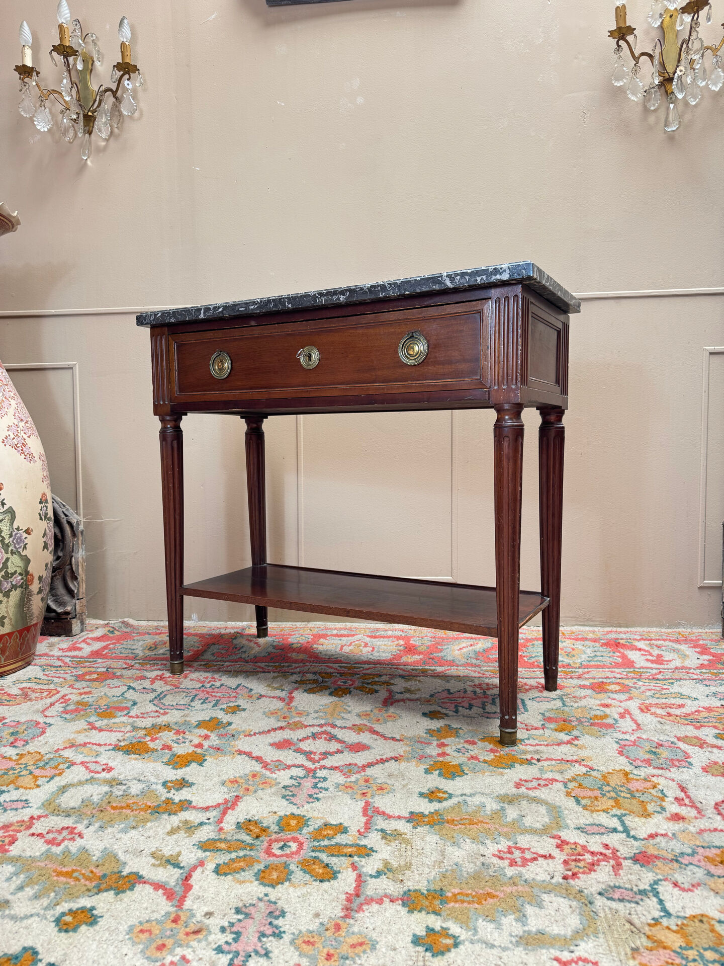 Console en acajou de style louis xvi xix eme siècle