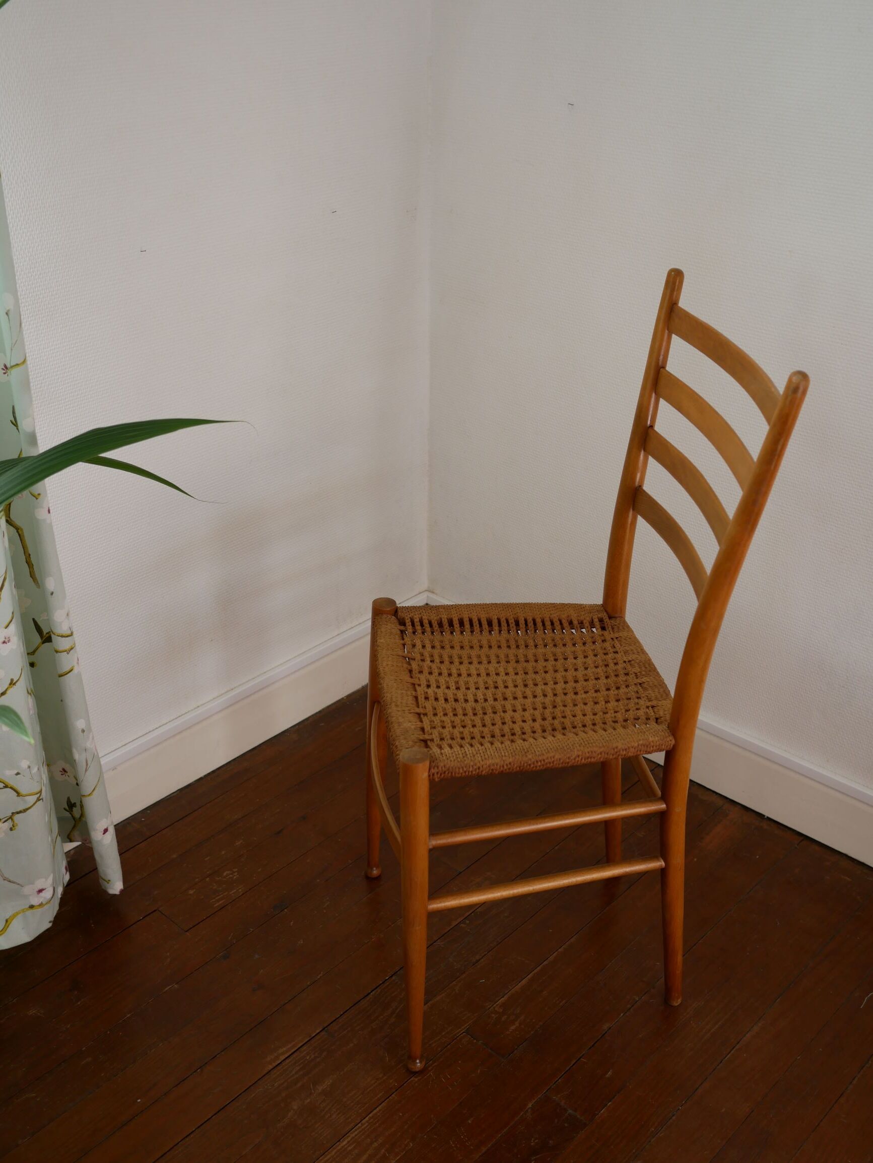 Chairs made of wood and rope