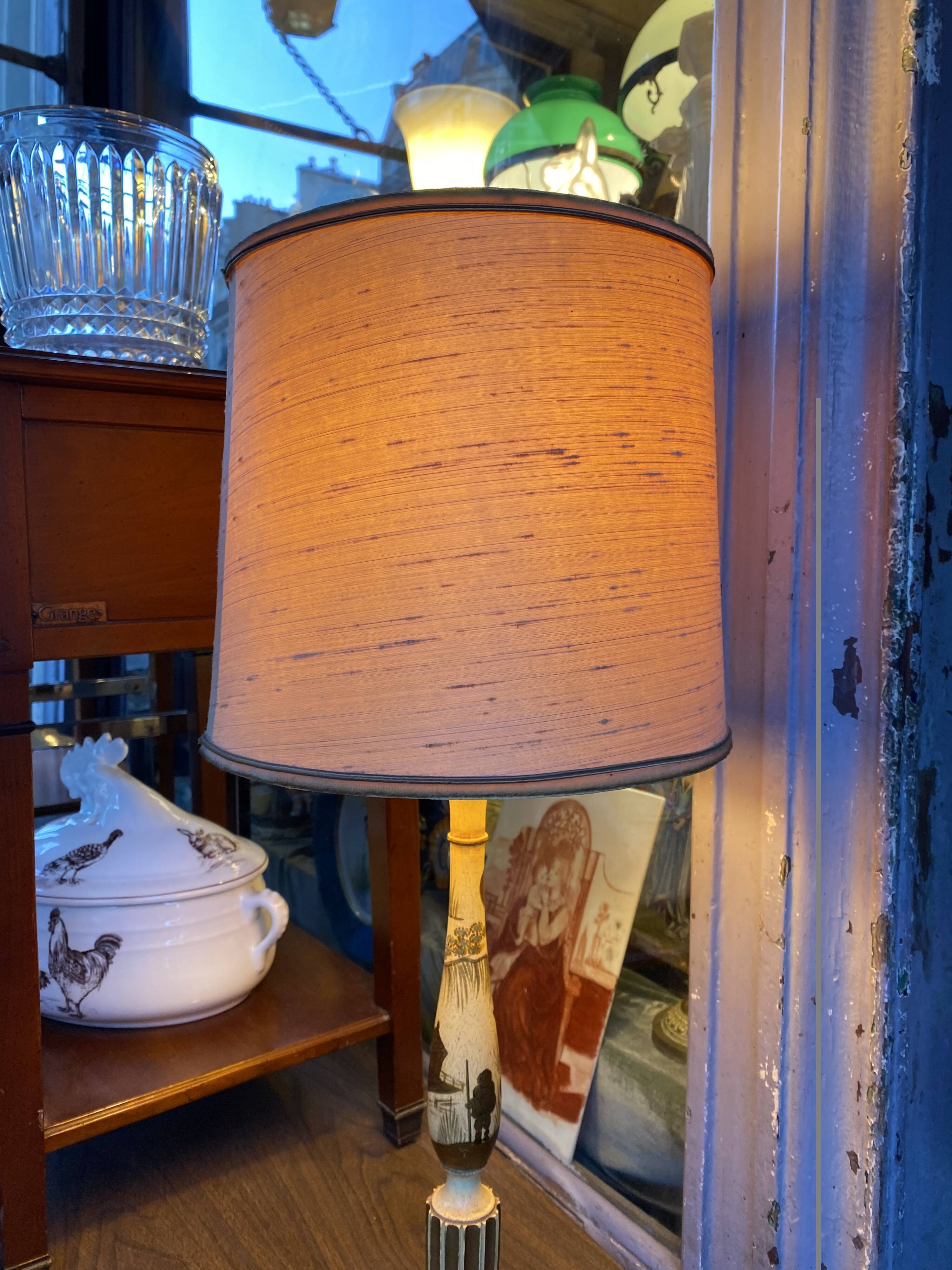 Wooden candle holder transformed into a lamp