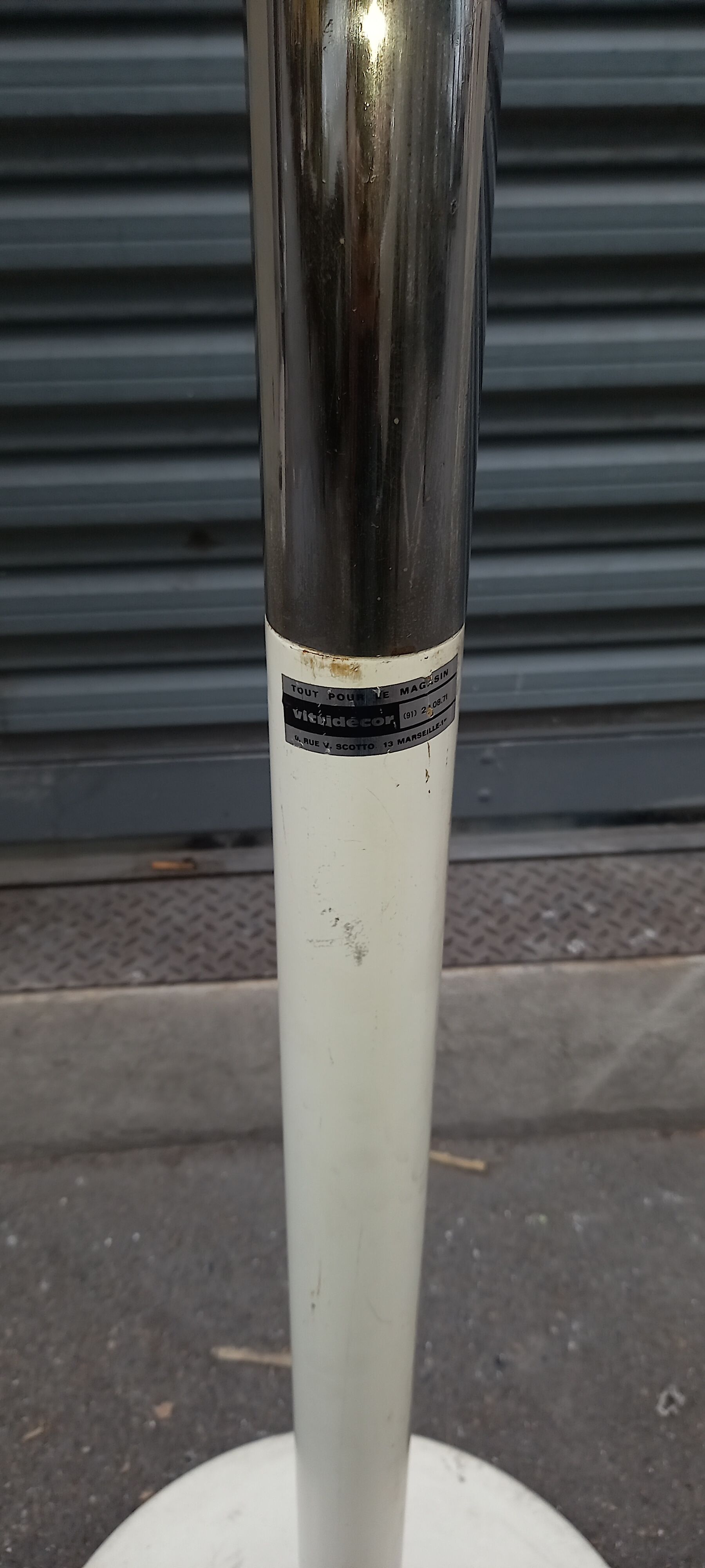 Wearing vintage clothing holder