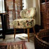 Vintage floral single seat / armchair / sofa