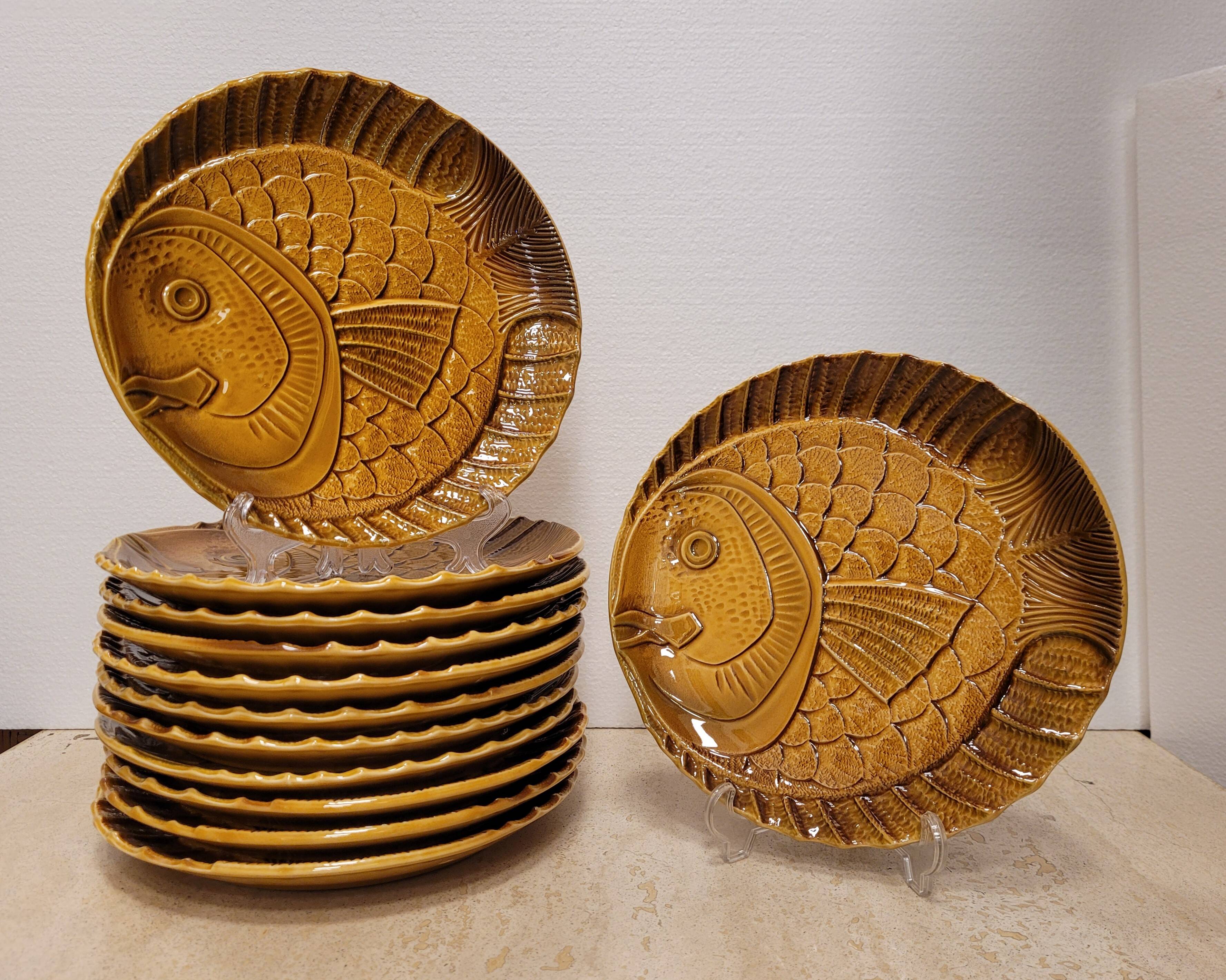 Game of dishes, Ceramic Ateliers du Revernay, “Besugo”, Mid-century – France