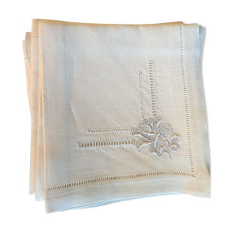Lot of linen towels