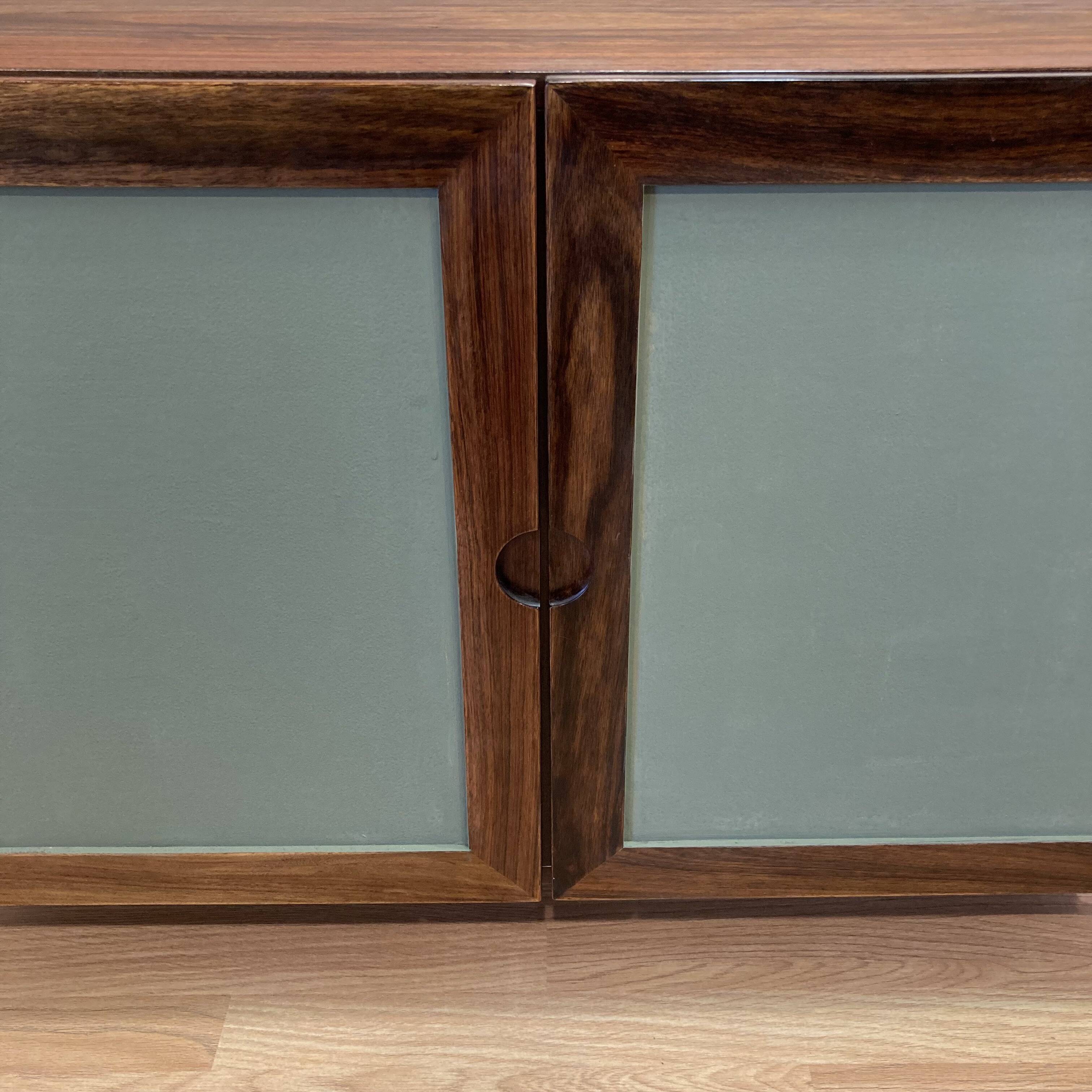 Commode palissandre et métal design 1950