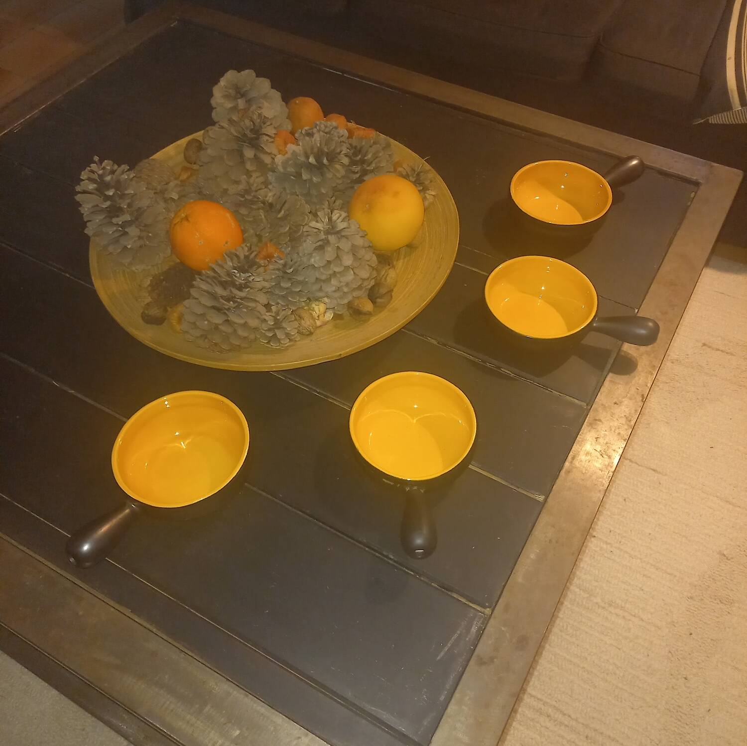 Set of 4 casseroles/ pans