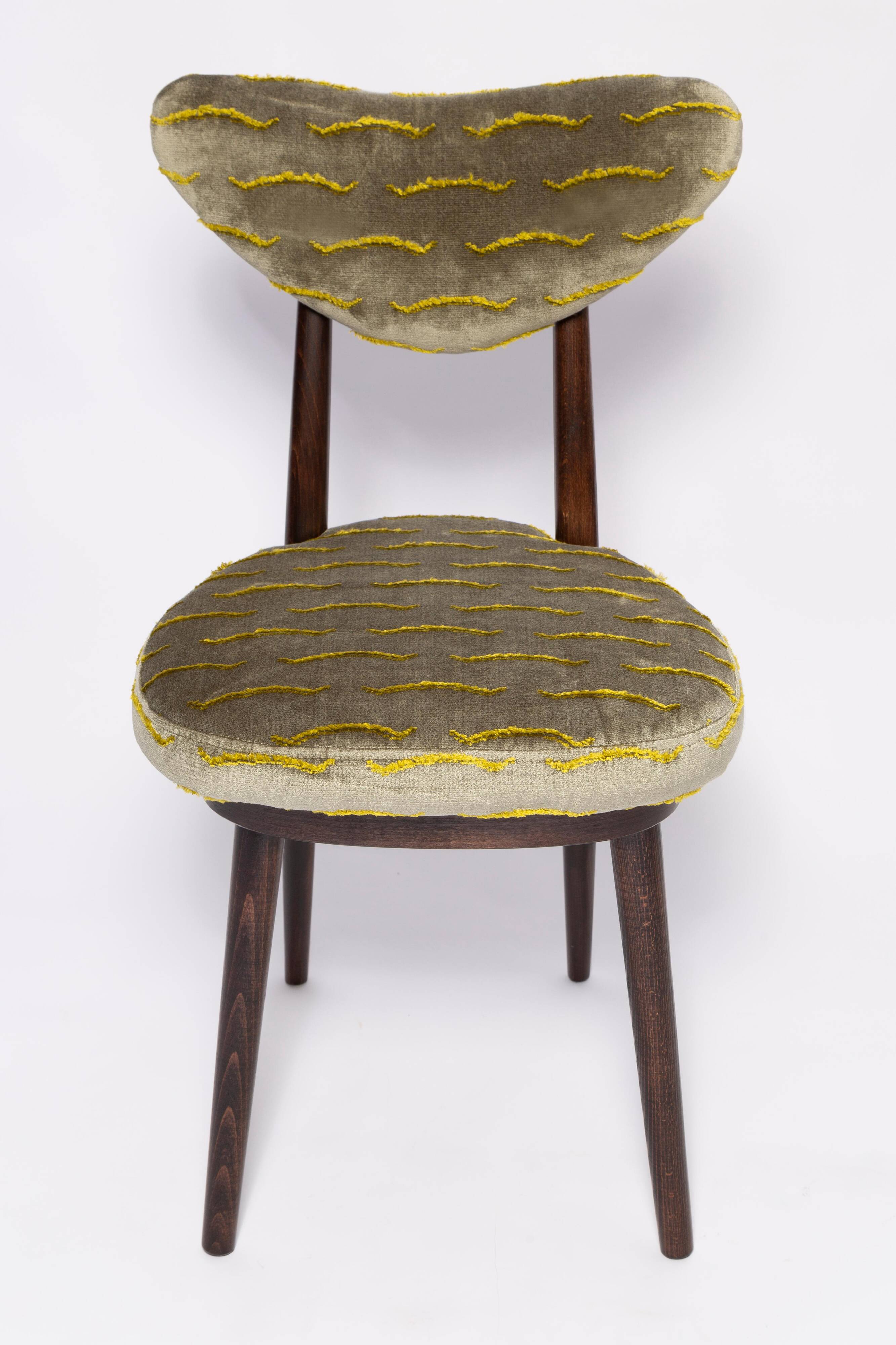 Heart-shaped mid-century chair in green velvet New Waves, Europe, 1960s