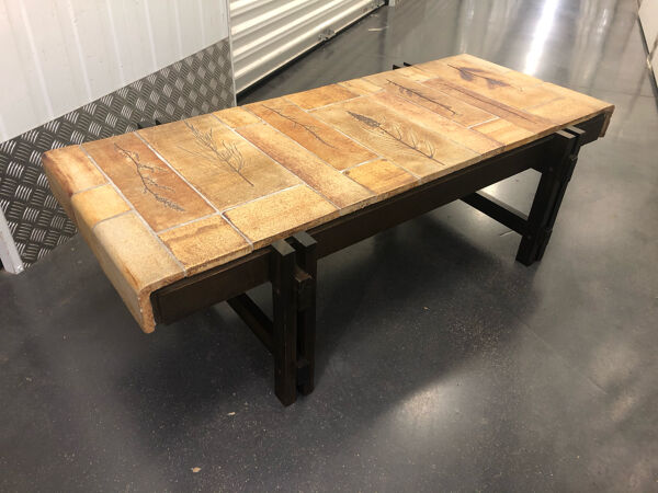 Table basse japonisante en céramique signée Roger Capron vers 1960