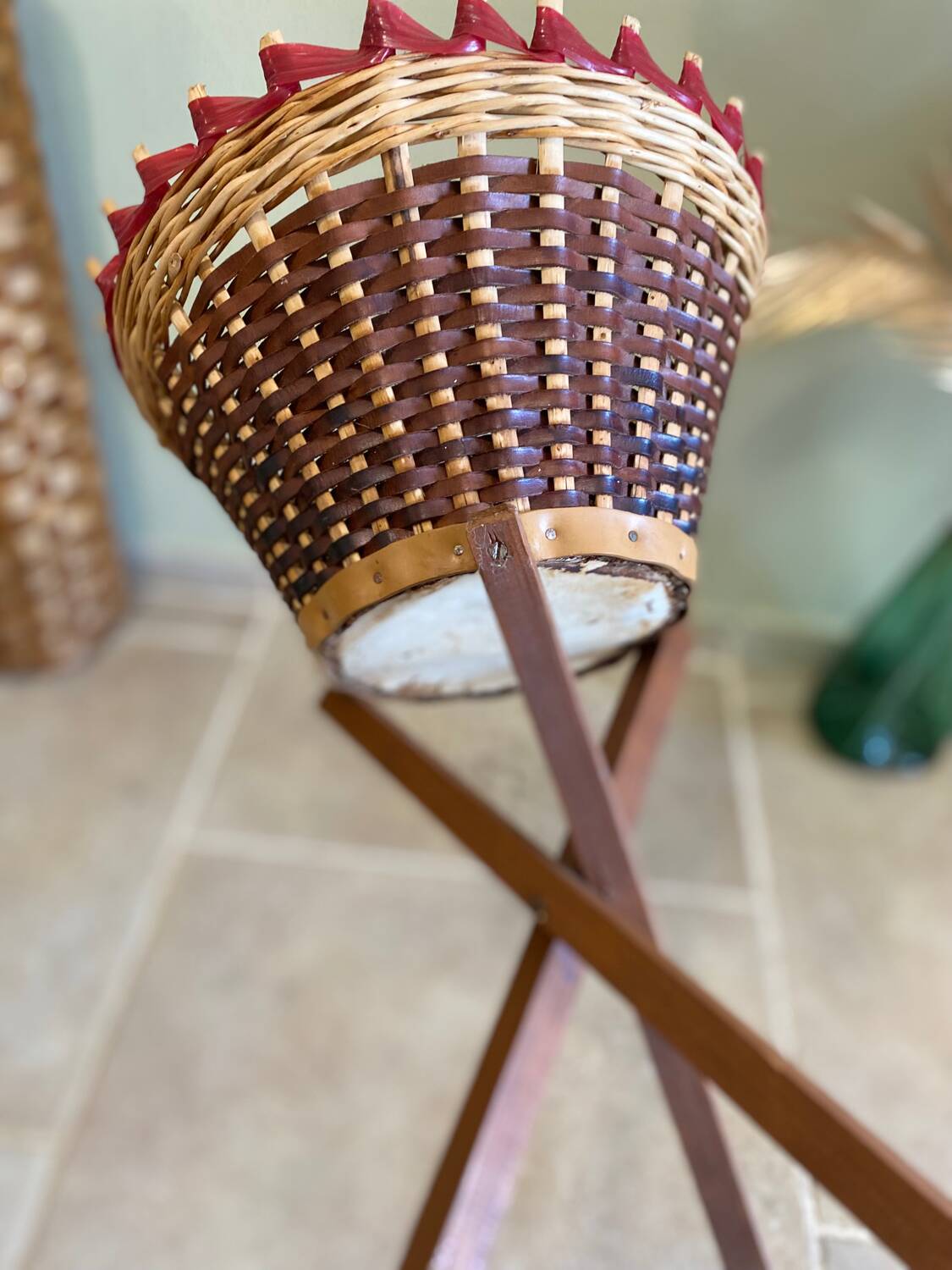 Vintage plant stand