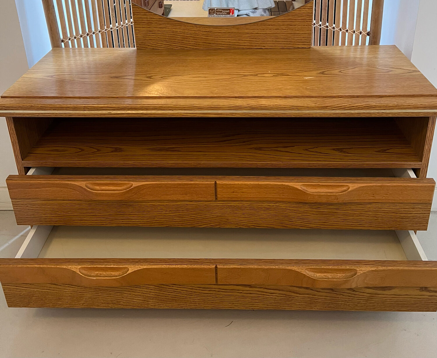 Commode coiffeuse avec miroir