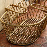 Vintage rattan couffin