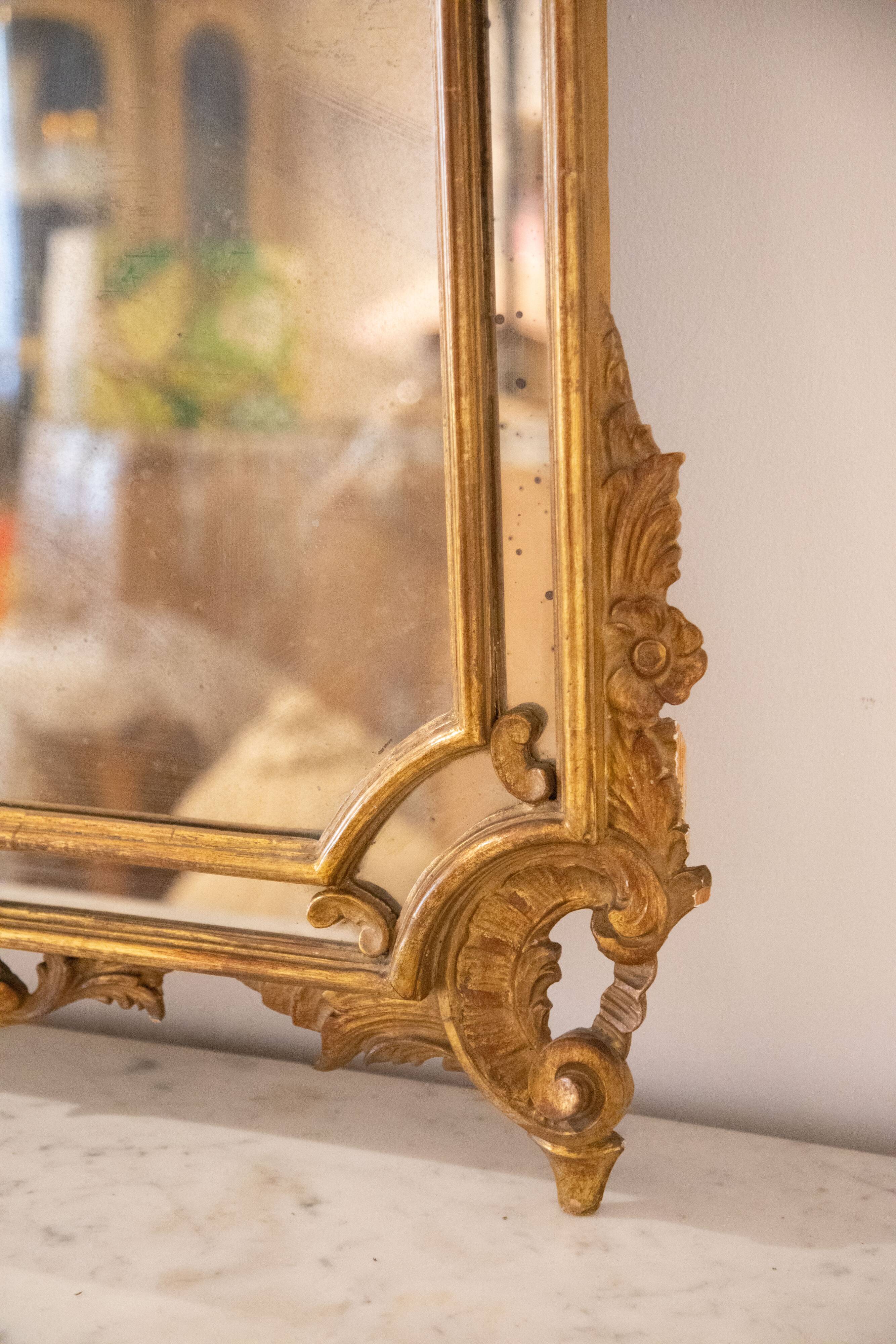 Mirror with wooden glazing beads, gold, 19th century, Italy