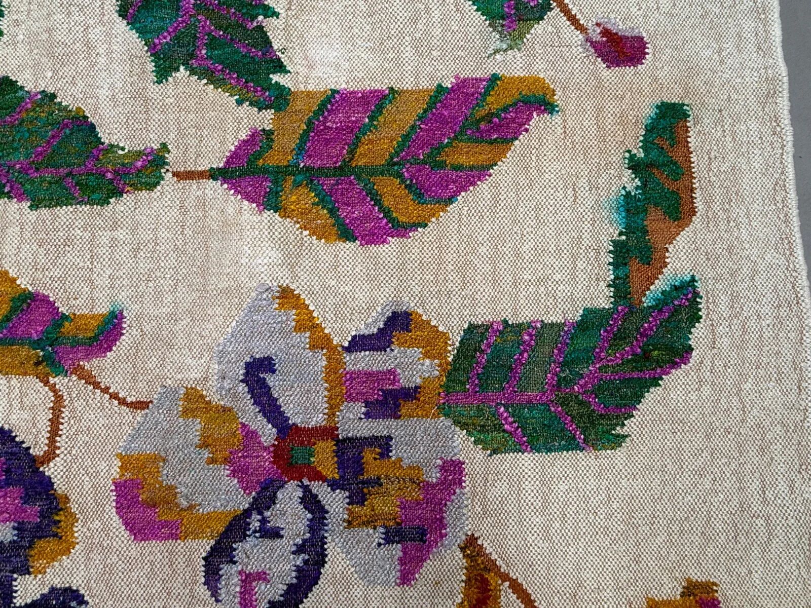 Vintage rose kilim rug 170x240cm shabby wool and silk, boho medium 2544