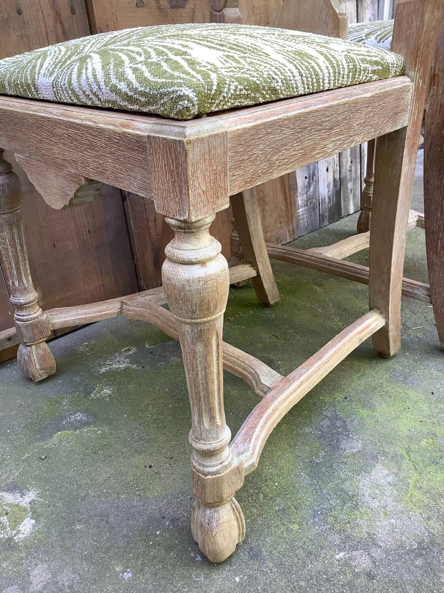 Lot de deux chaises Baroque Suedois