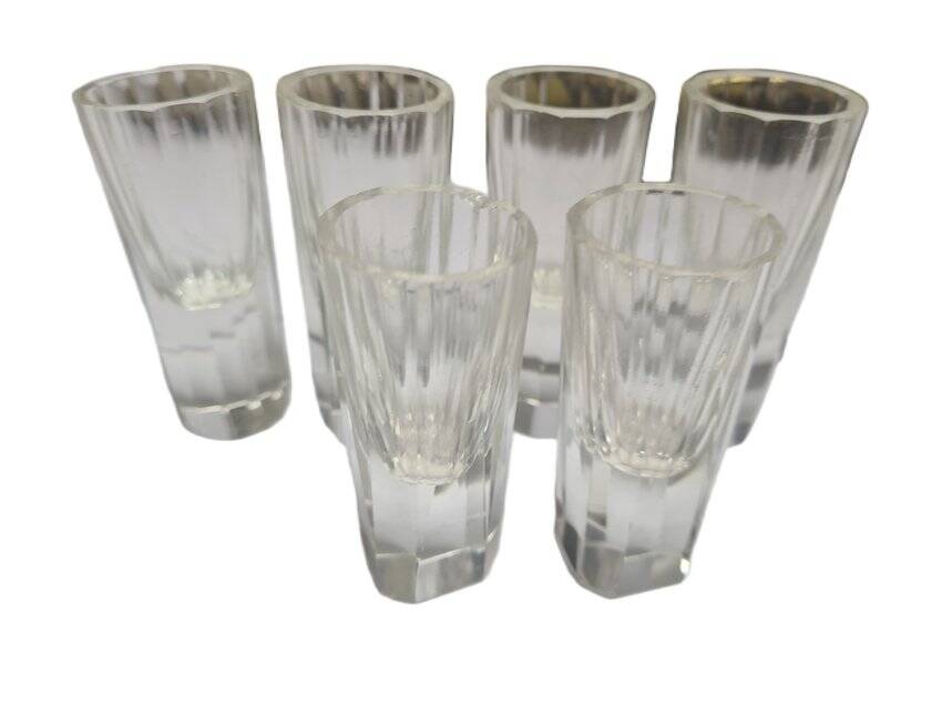 Art Deco vodka shot glasses from Hortensja Glassworks, Poland, 1950s, set of 7