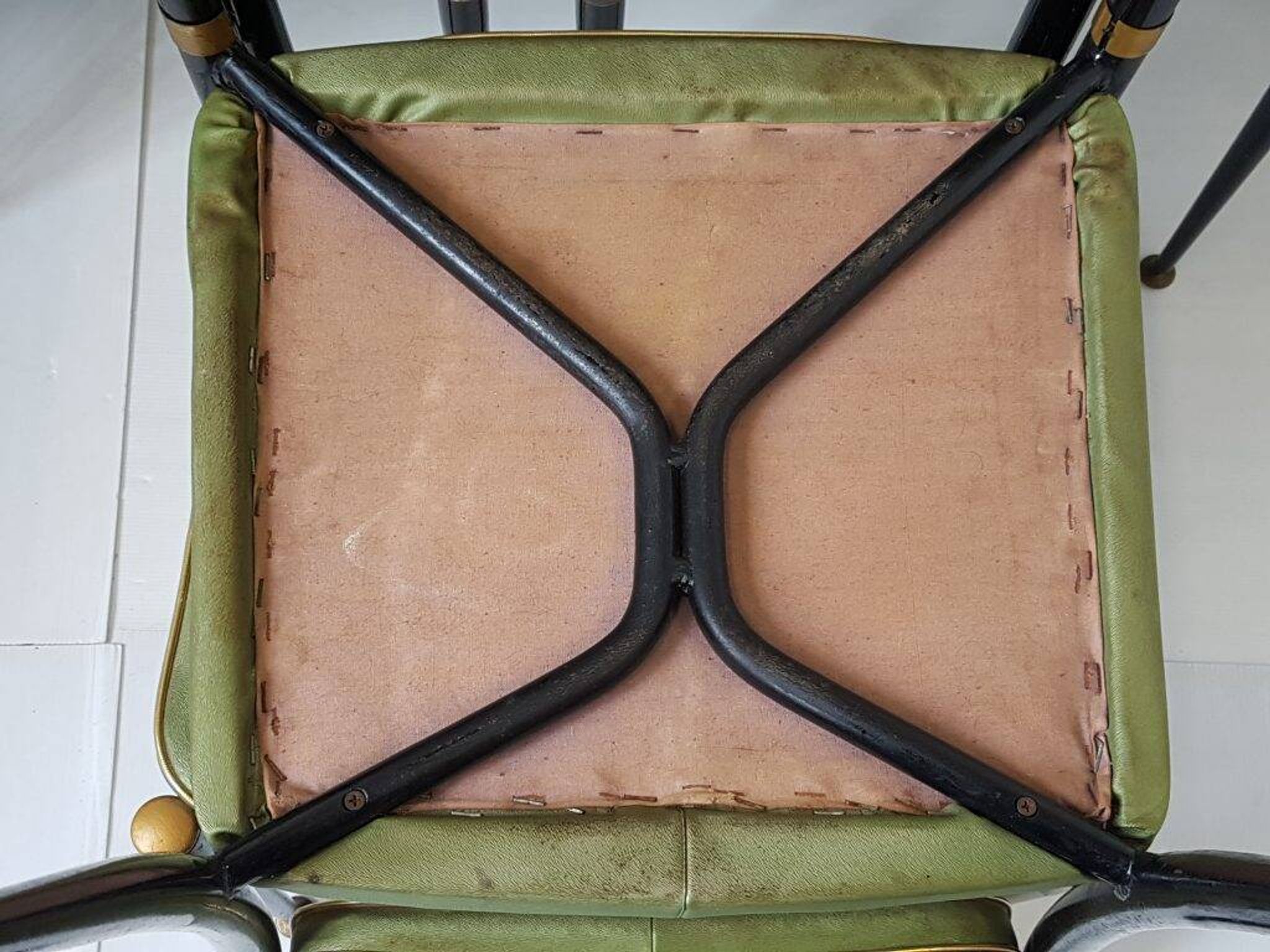 Suite de 6 chaises vintage 1950