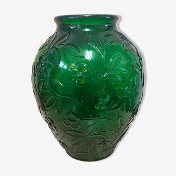 Vase ovoïde verre pressé vert art déco