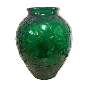 Vase ovoïde verre pressé vert