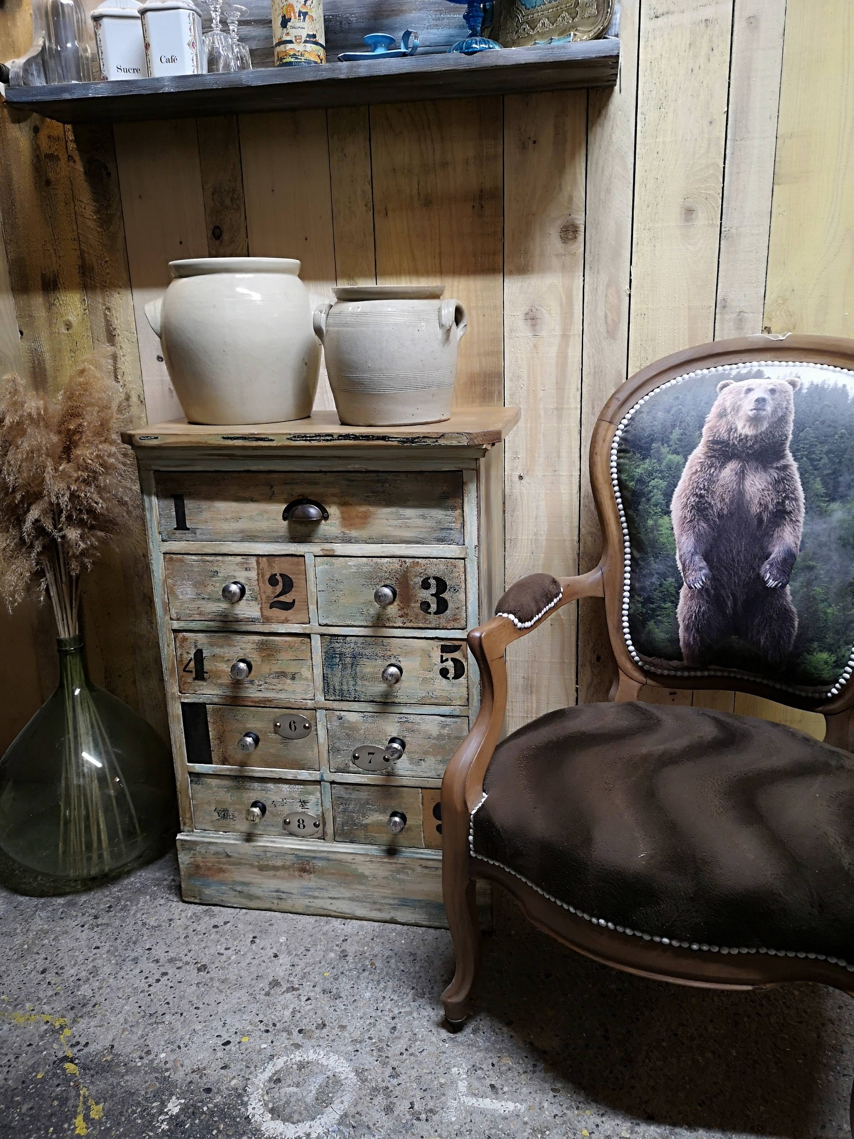 Trade furniture