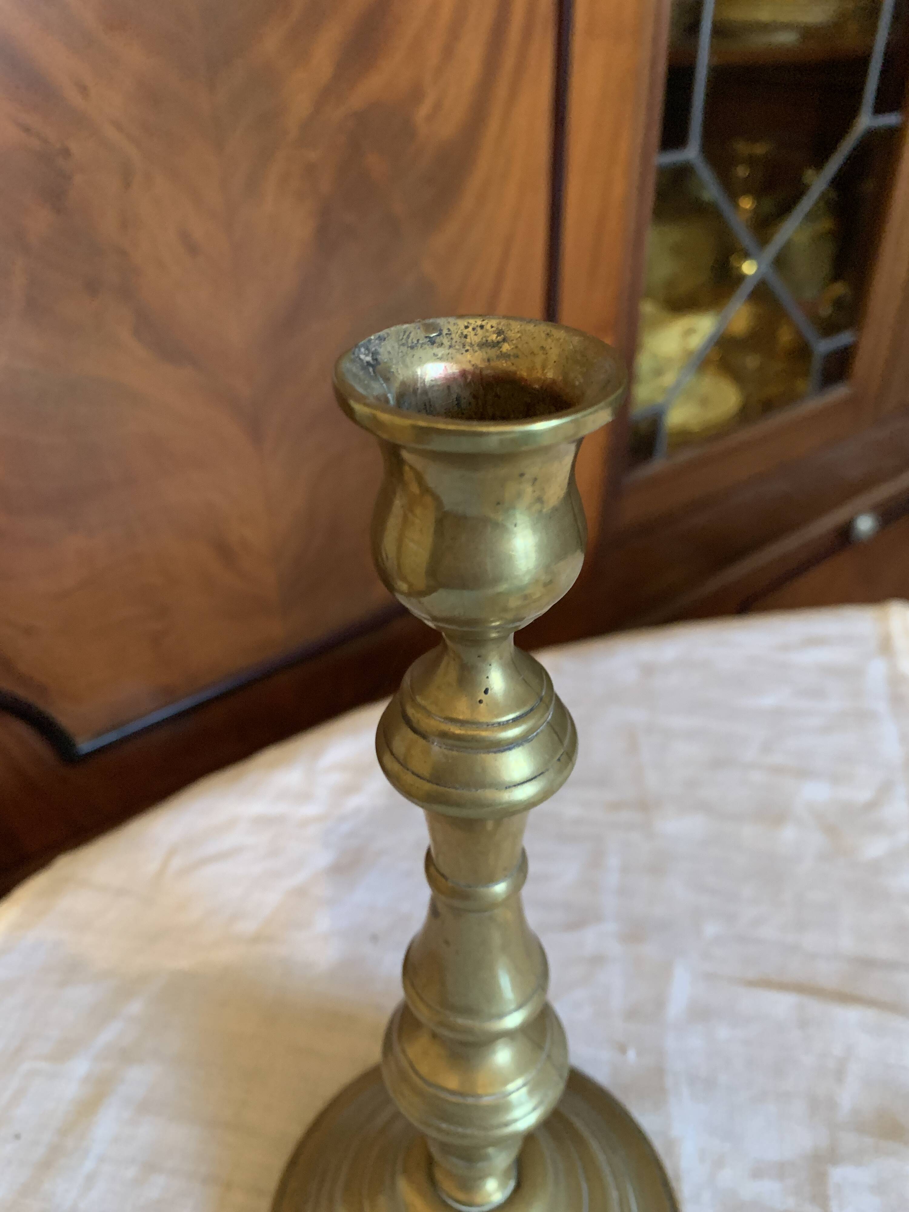 Bronze candle holder
