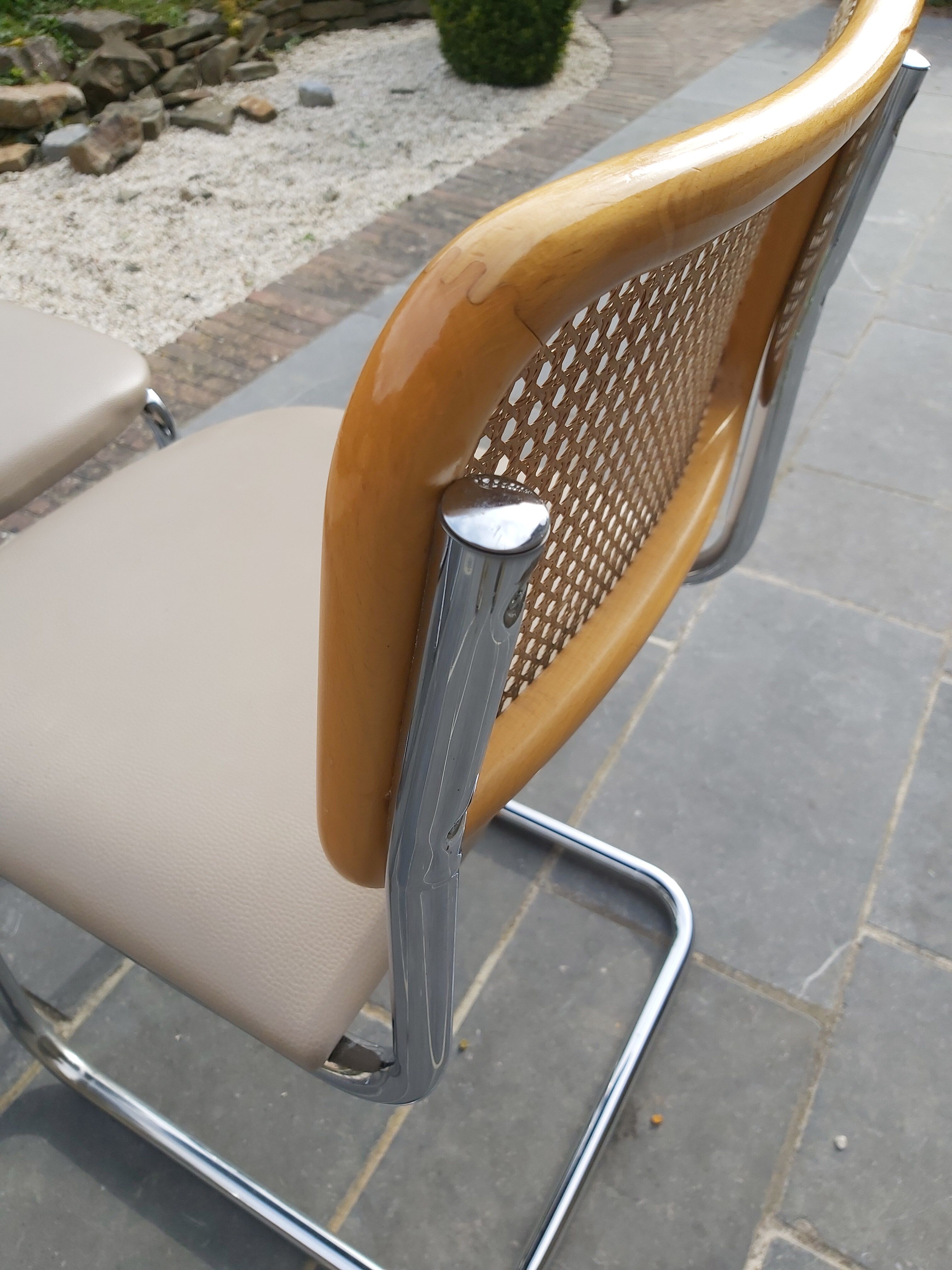 Set de 4 chaises vintage design Marcel Breuer