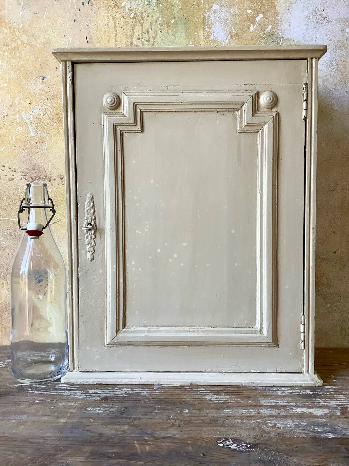 Medicine cabinet
