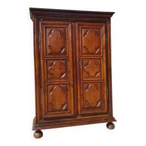 Armoire Louis xiii en