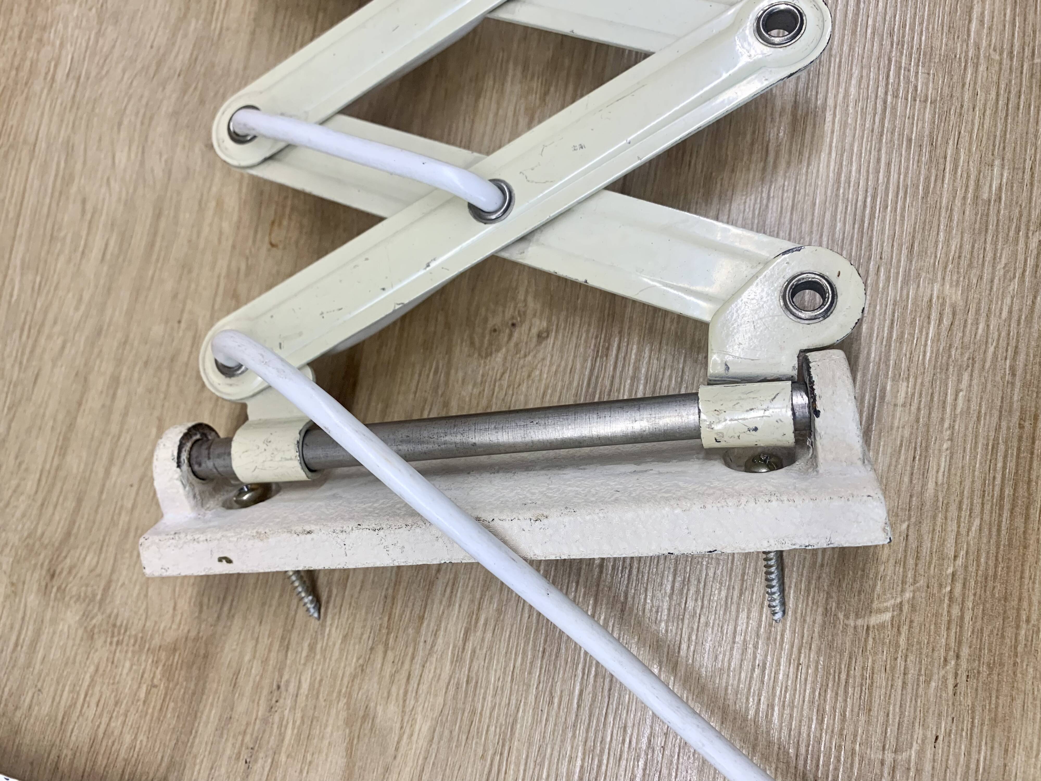 Scissor wall lamp, 1960s