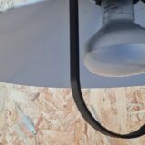 Suspension in beige enameled sheet metal
