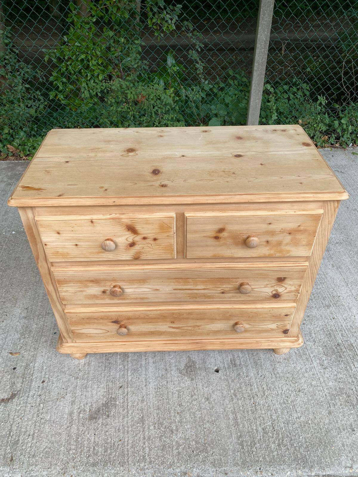 Commode anglaise rénovée en bois massif 1970
