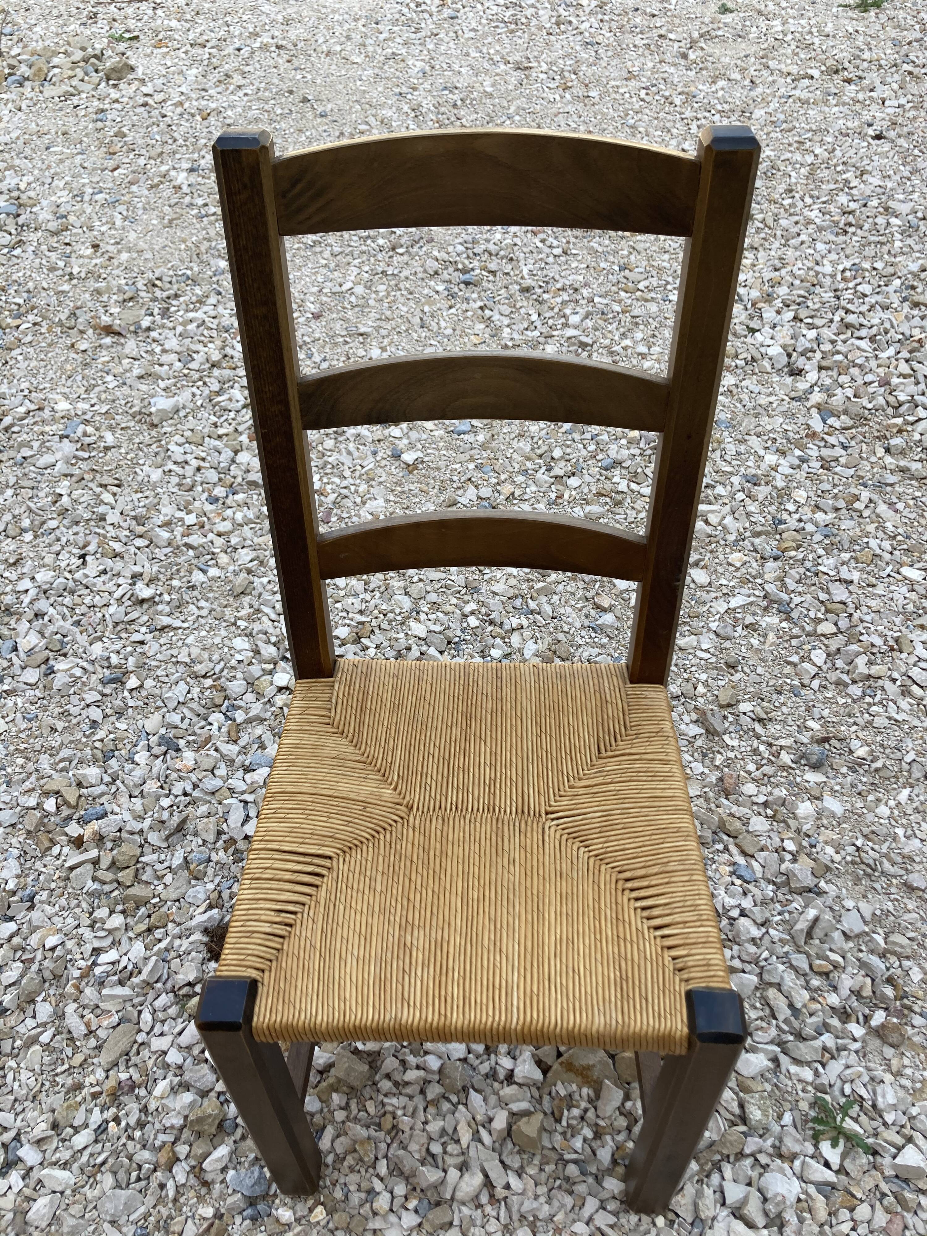 8 rustic straw chairs