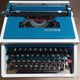 Underwood 315 portable blue typewriter with carrying case Like NEW