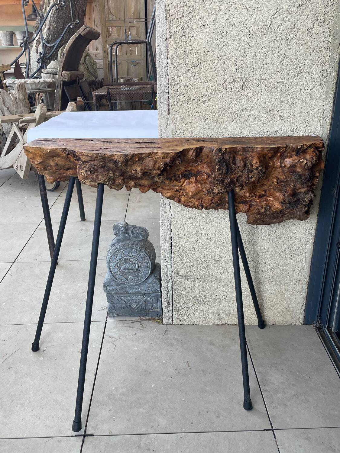 Raw wood console