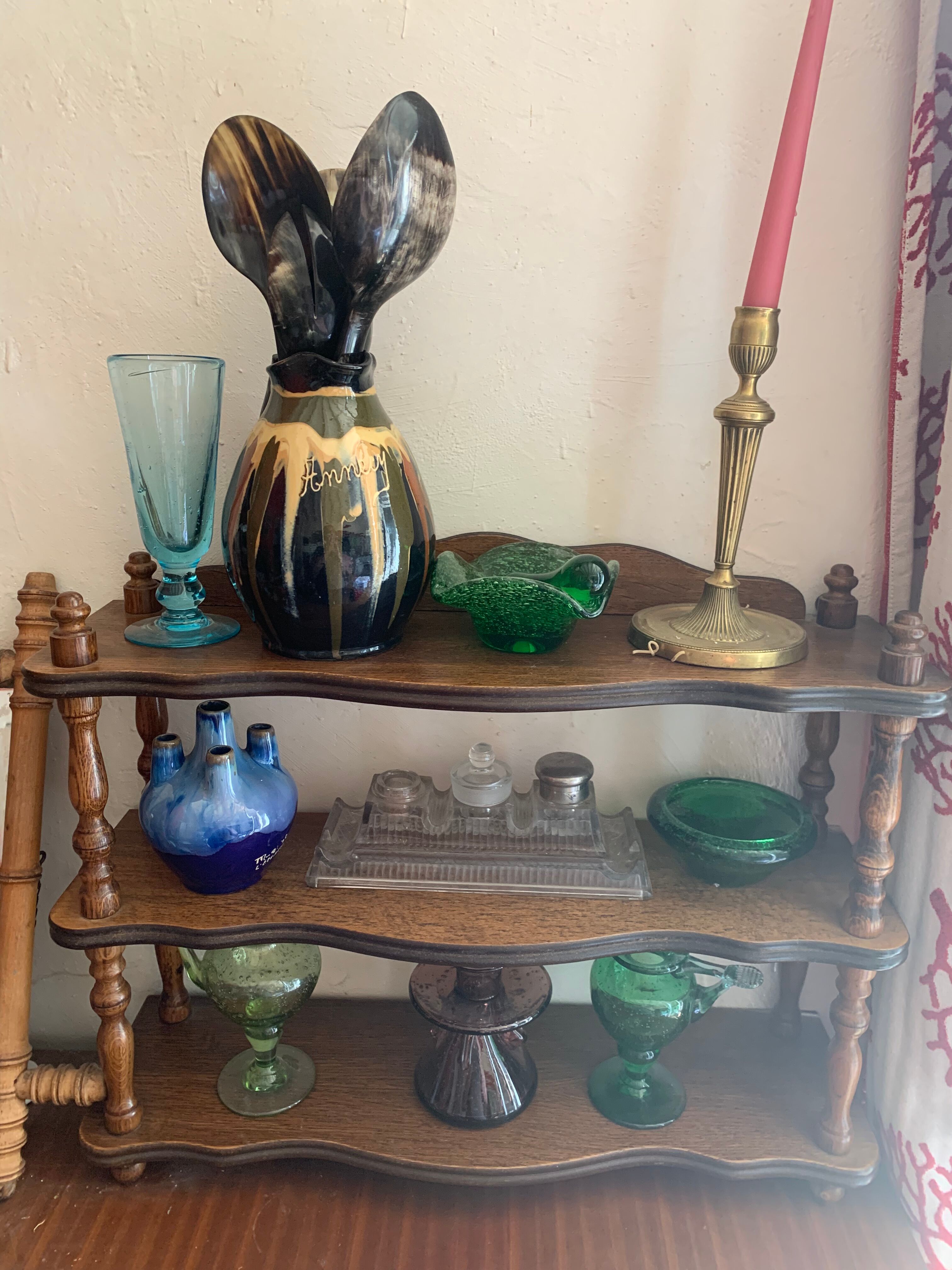Shelf, 3 shelves, turned wood and vintage varnish