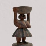 Wooden sculpture - Woman in a pleated skirt (Burkina Faso)