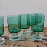 6 Luminarc green wine glasses