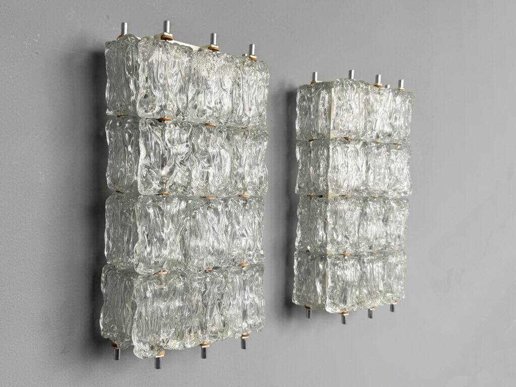 Pair of frosted glass wall sconces by Barovier & Toso, Italy, 1960s