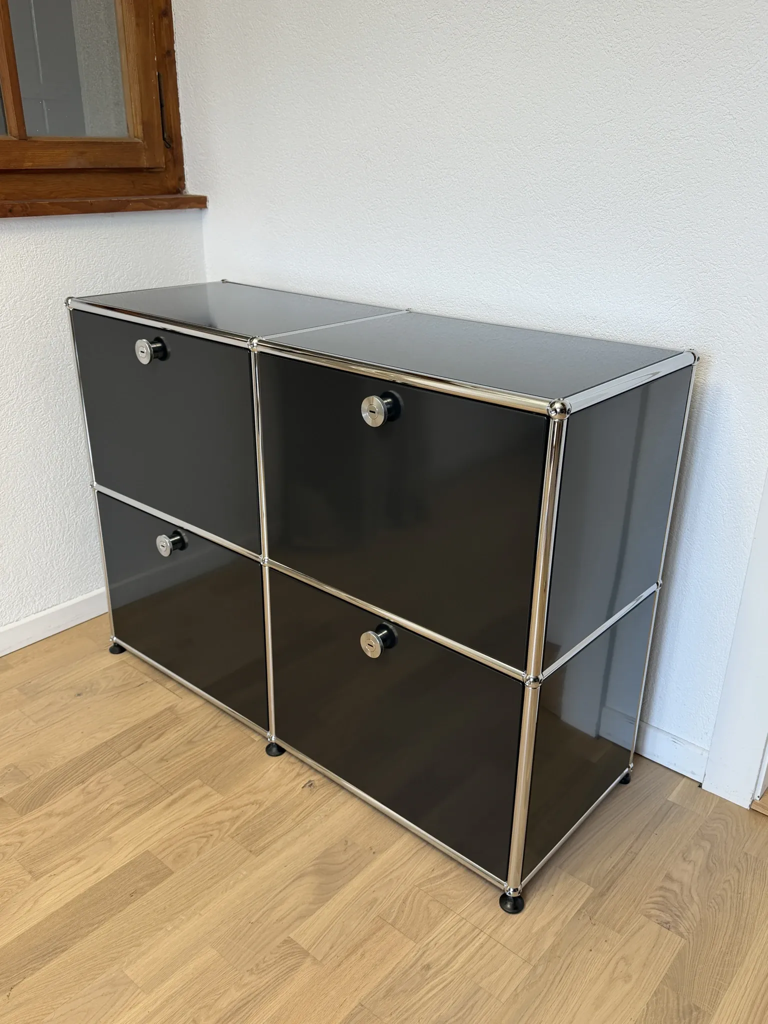 Commode USM Haller en Noir Graphite