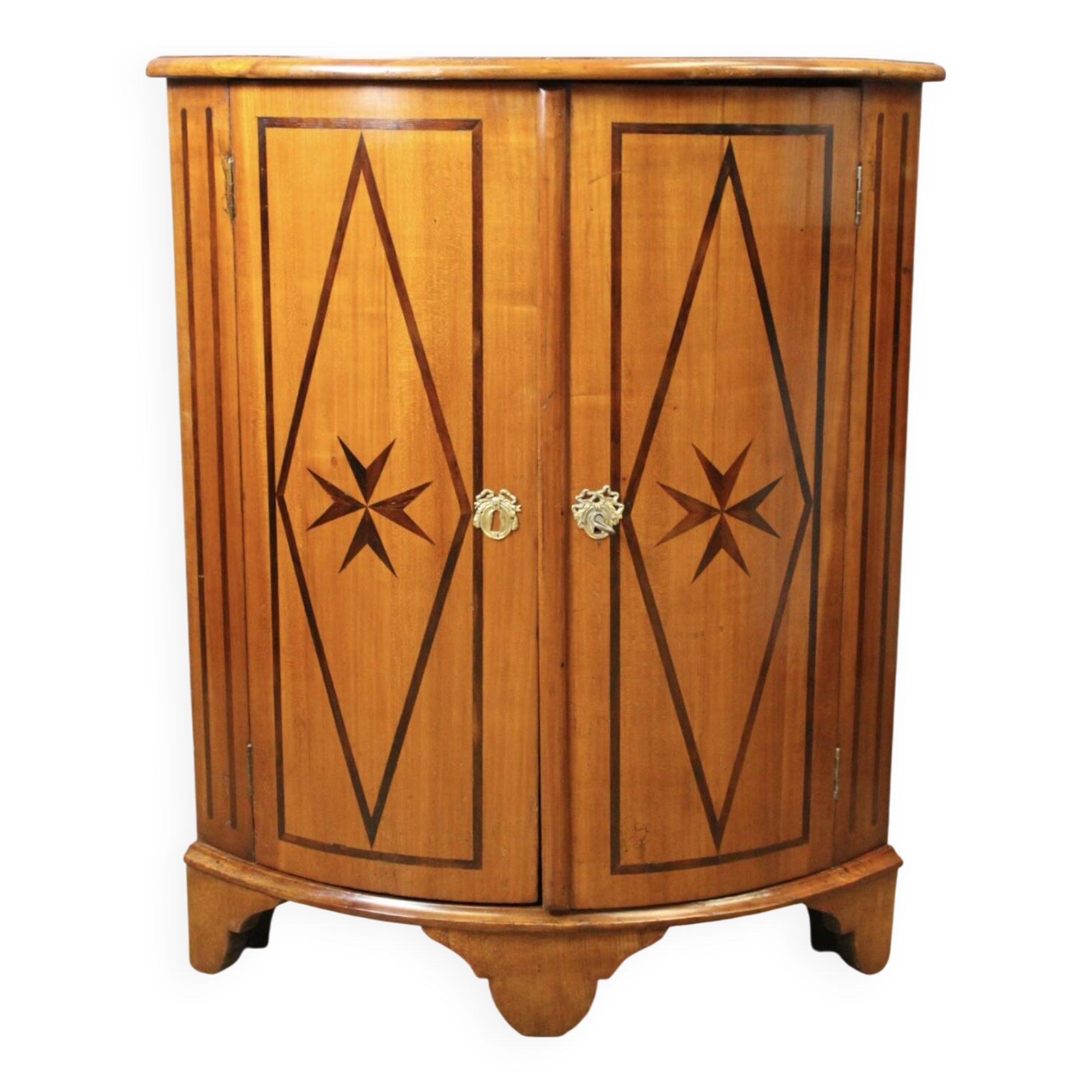 Louis XV corner cupboard with Maltese cross 18th century